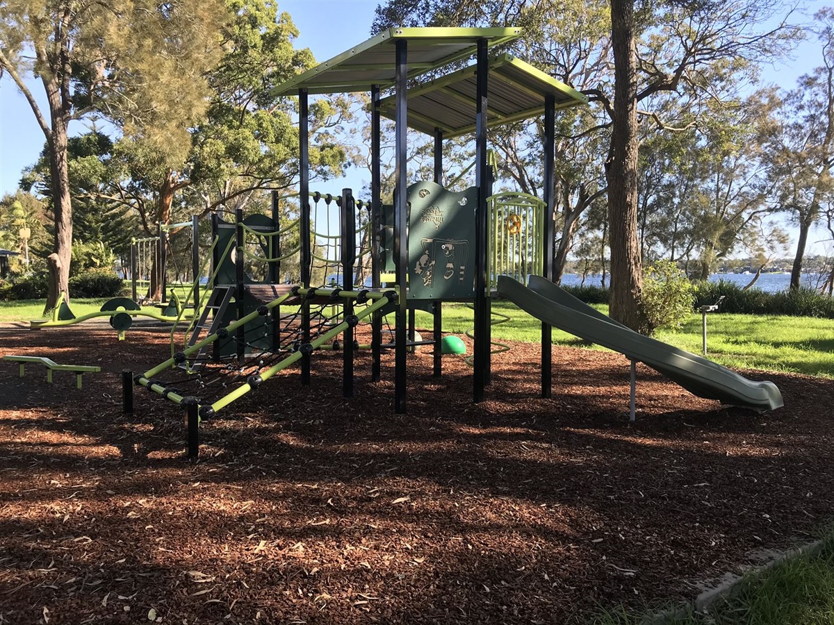 Baxter Park Playground - Lake Macquarie City Council