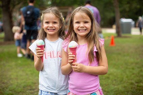 Elizabeth and Lucy Keene, 5.jpg