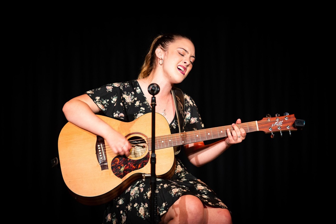 Piper Butcher at Warners Bay Theatre October 2021 (7) (Custom) (1).jpg